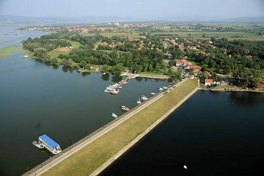 Apartmani Novak - Srebrno Jezero Veliko Gradište Exterior foto